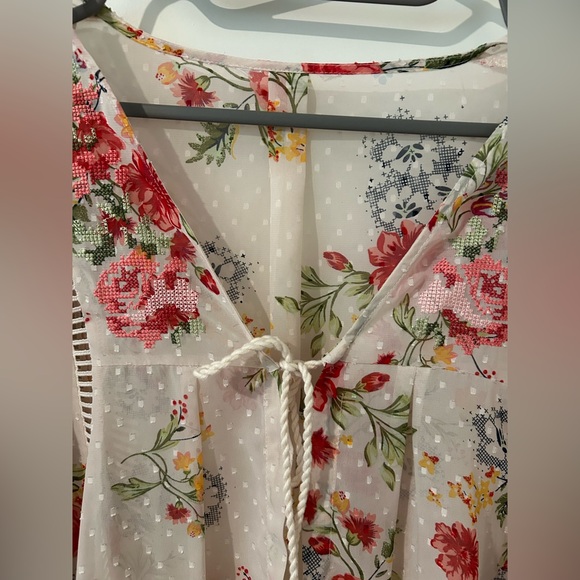 Floral Sheer Women's Cardigan - Picture 7 of 10